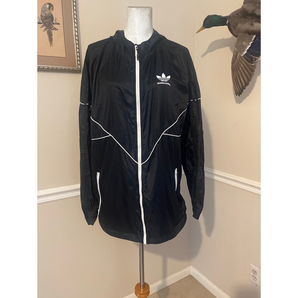 Adidas Windbreaker Jacket  Lightweight Zip Up Skateboard Hooded Jacket